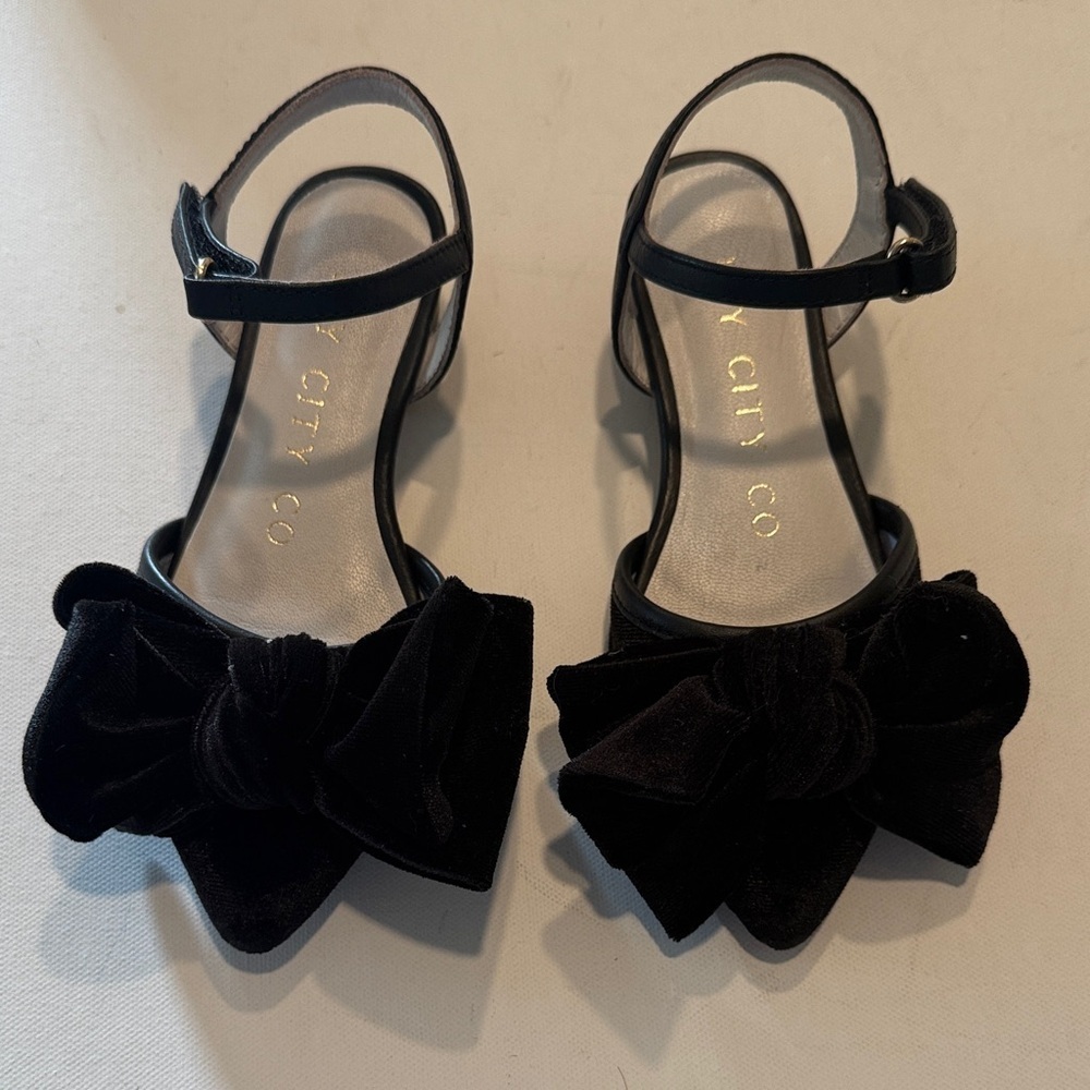 Ivy City Co Black Kids Dress Shoes with Bow
